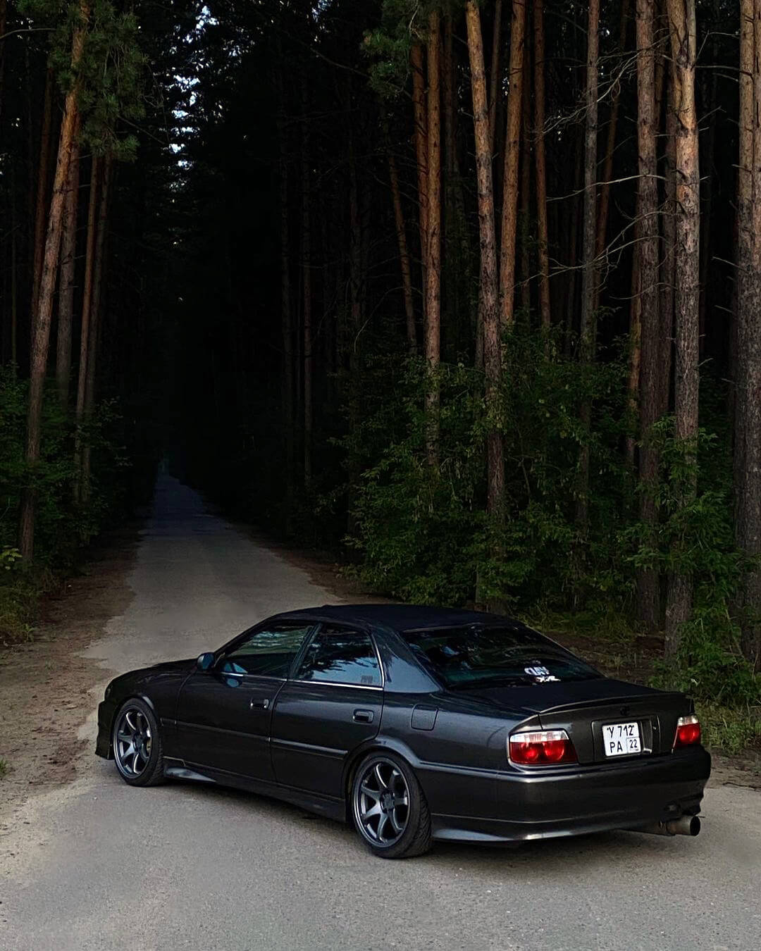 Toyota Chaser Tourer V with lowered suspension
