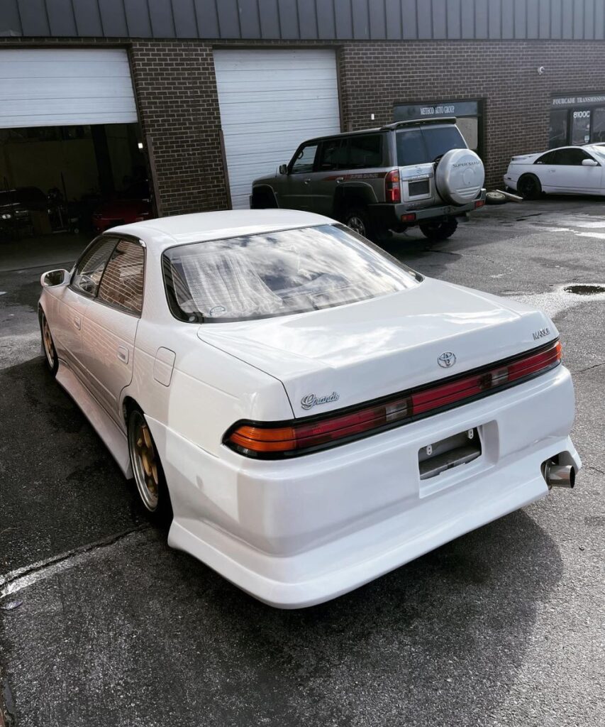 Toyota Mark II JZX90 Grande with gorgeous solid tail light