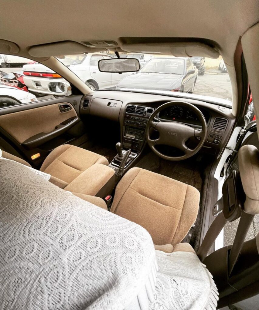 Toyota Mark II JZX90 interior with microflock upholstery